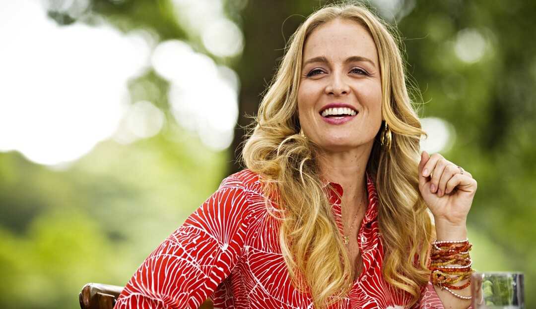 Angélica conta que meditação a curou da síndrome do pânico