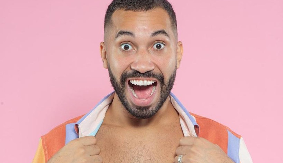 Ex-BBB Gilberto nega affair com médico