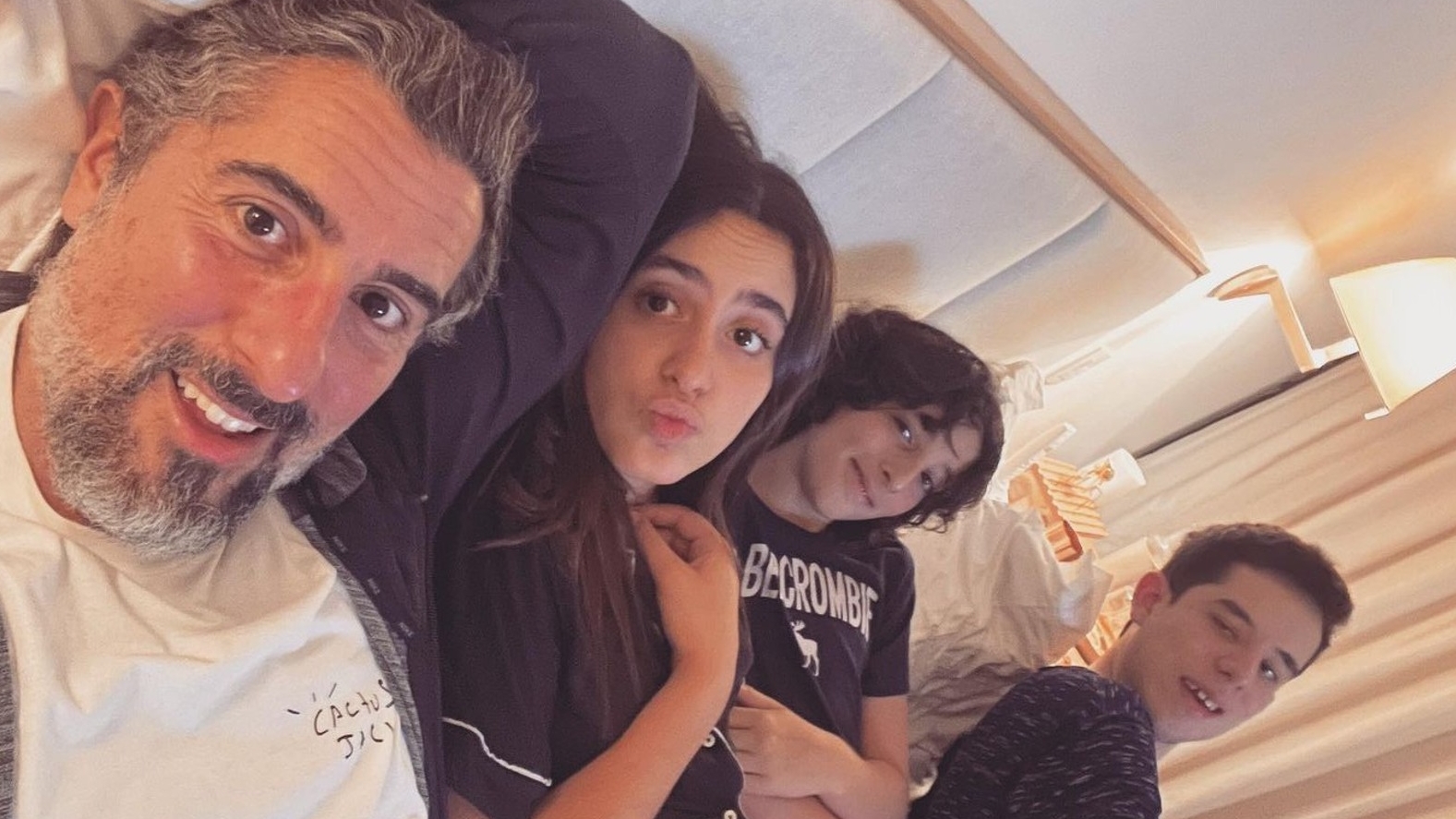 Marcos Mion faz reflexão sobre paternidade: “Pai de adolescente”