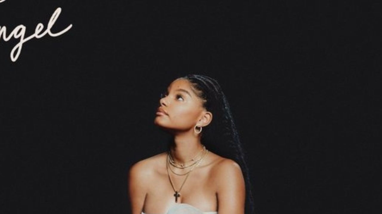 Halle Bailey anuncia data de estreia do seu primeiro single solo