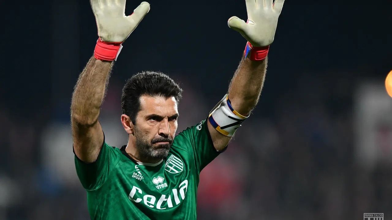 Gianluigi Buffon anuncia sua aposentadoria