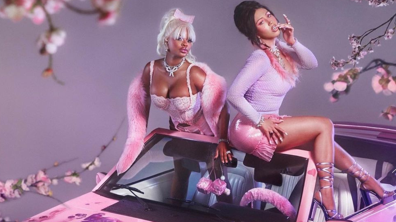 Kali Uchis lança o single “Muñekita” em parceria com El Alfa e JT