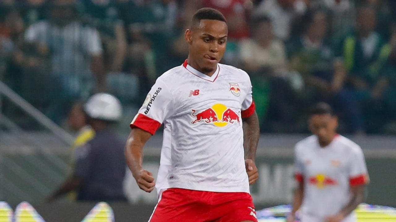 Napoli faz proposta e Natan pode deixar o Bragantino