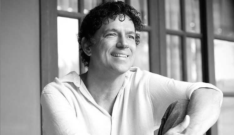 Jorge Vercillo lança “/Raça Menina”/ em homenagem à filha Luiza