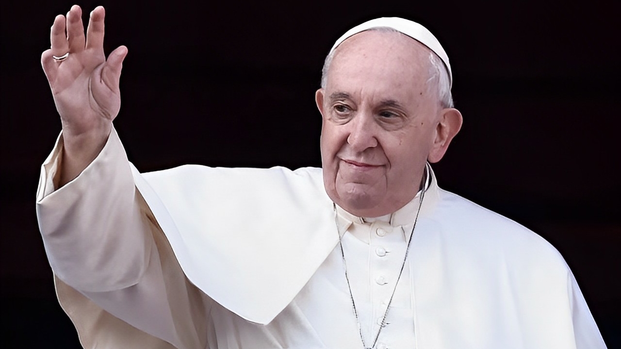 Papa Francisco faz alerta sobre o uso da inteligência artificial