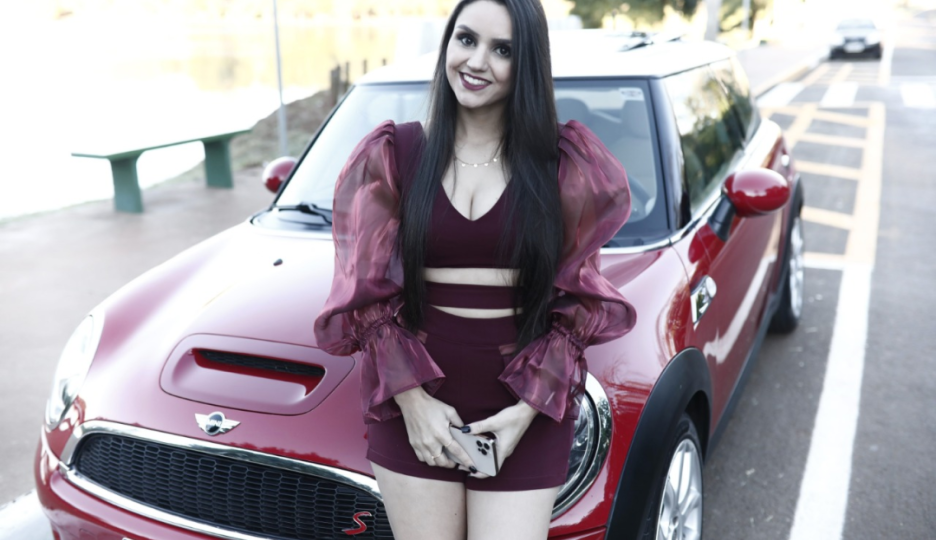 Kethelyn Antunes é pioneira como jovem influenciadora no segmento de marketing digital