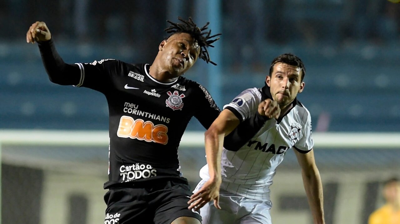 Corinthians permite transferência de Matheus Jesus para equipe comandada por Carille no Japão