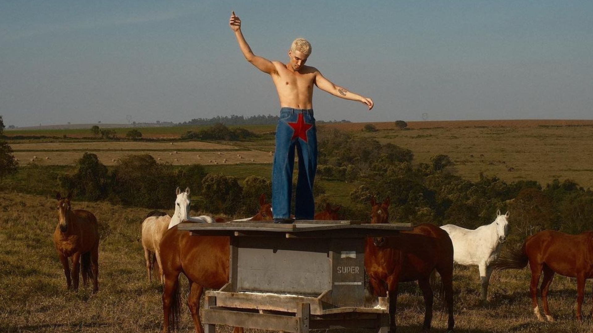 Audição especial do novo álbum de Jão tem ingressos esgotados em dois minutos