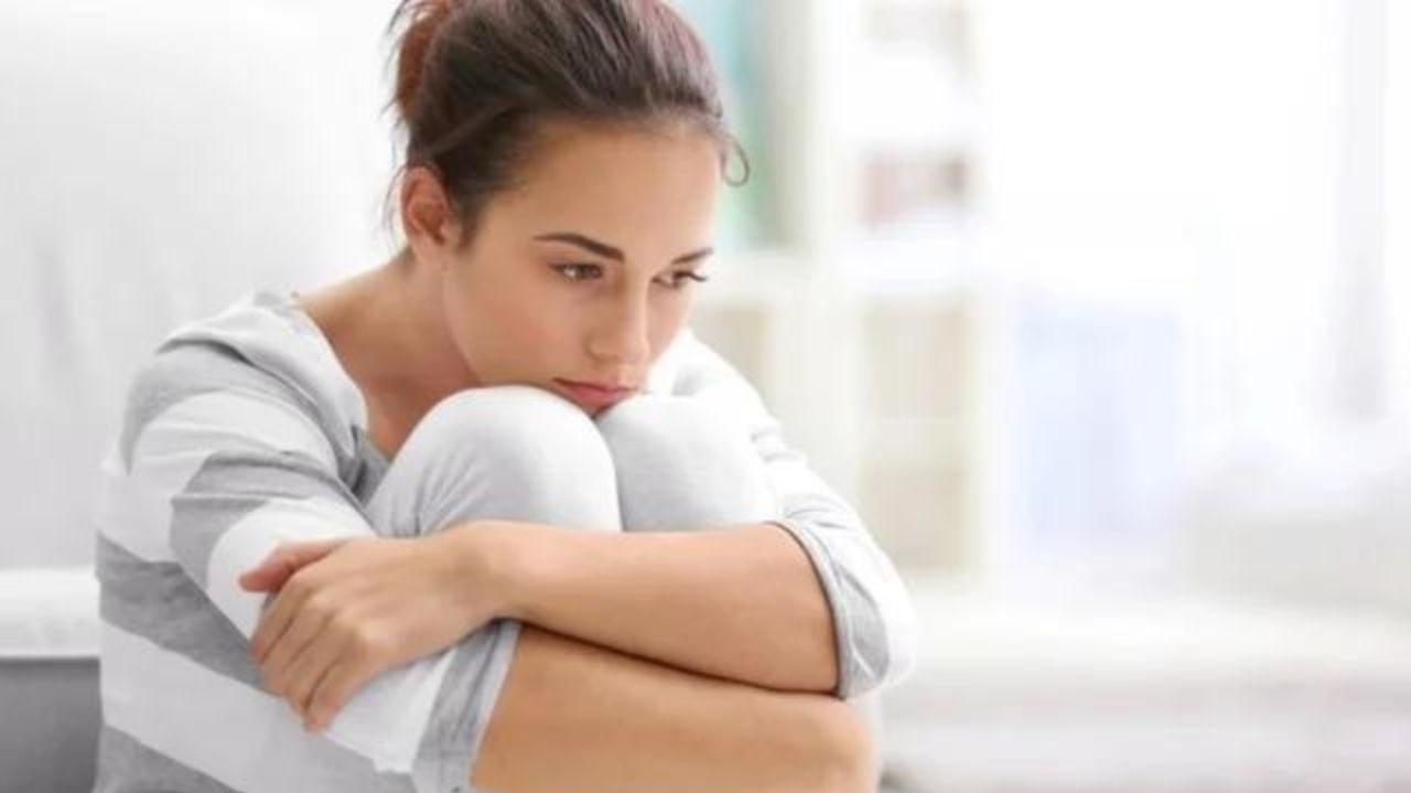 Pesquisadores respondem se tristeza causa câncer