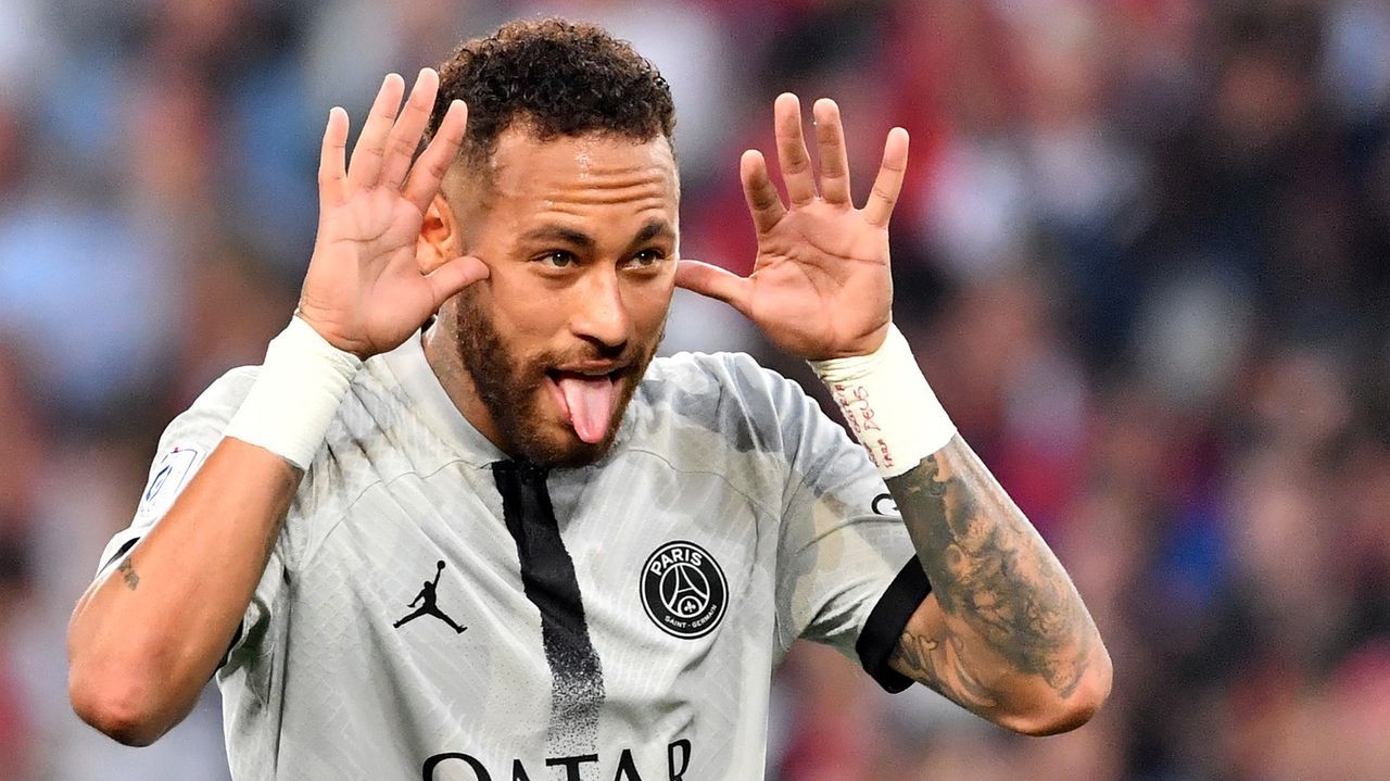 Neymar deixa o PSG e deve assinar com o Al-Hilal nesta segunda-feira