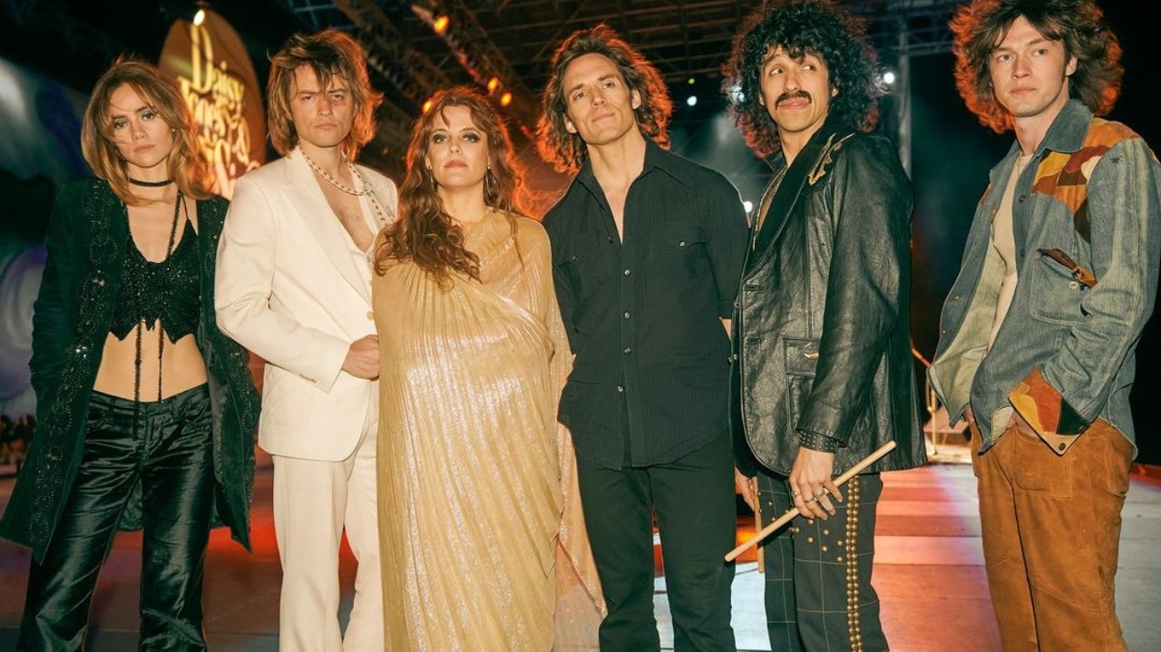 Produtores de Daisy Jones & The Six falam sobre possível continuação