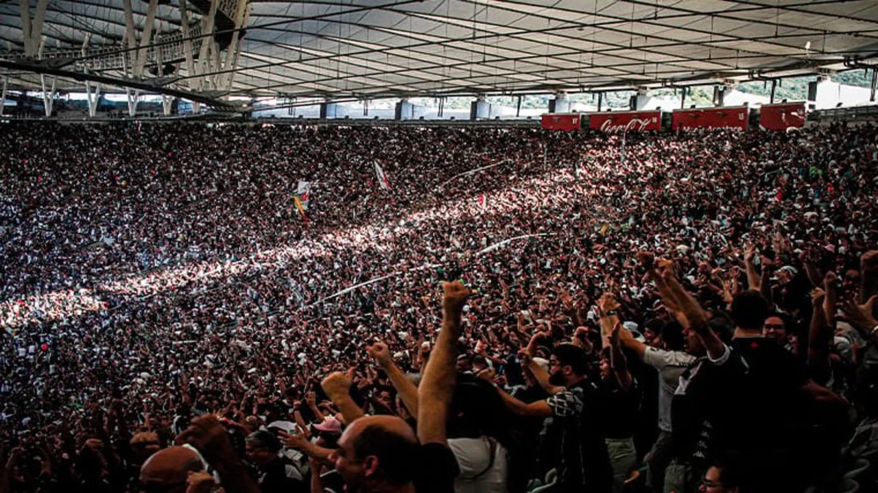 Vasco entra na justiça novamente para jogar no Maracanã