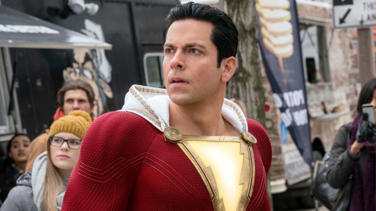 Zachary Levi, ator de “Shazam!”, critica produções de Hollywood e faz apelo aos fãs