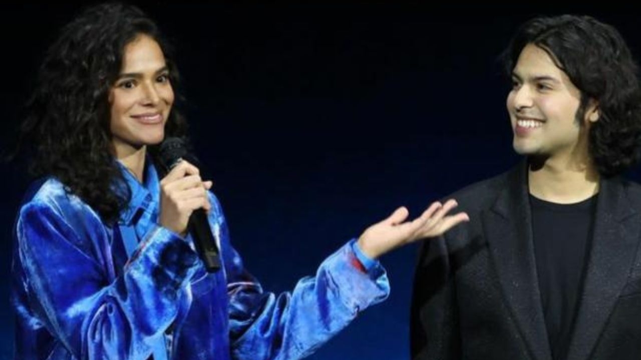 Bruna Marquezine e Xolo Maridueña aparecem em nova cena de “Besouro Azul”