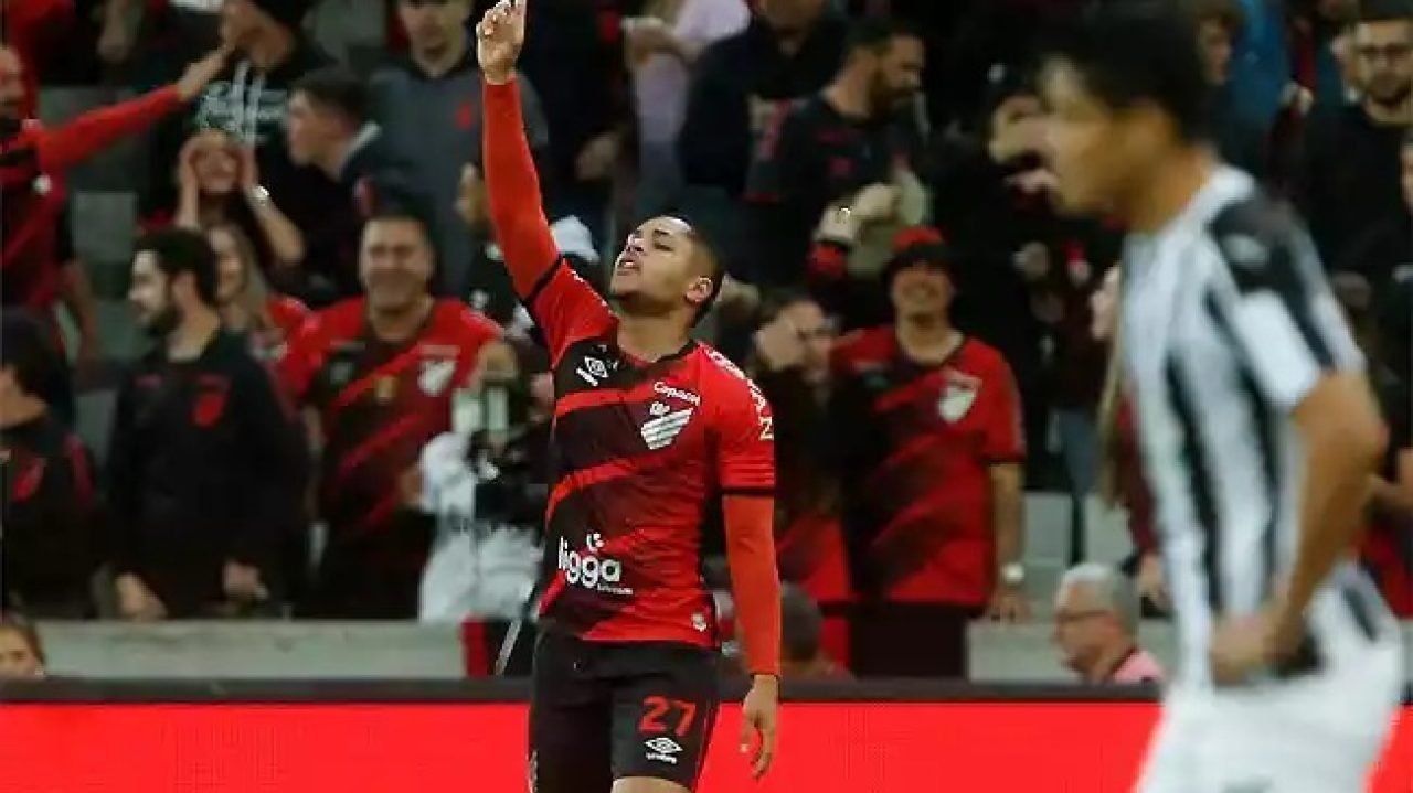 Athletico-PR realiza ótima campanha do turno e luta por vaga na Libertadores