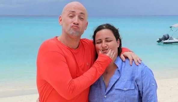 Juliana Amaral se emociona ao desmontar galpão de Paulo Gustavo: “/Saudades irmão”/