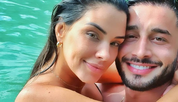 Ivy Moraes recebe declarações de namorado: ‘Sorte no amor’