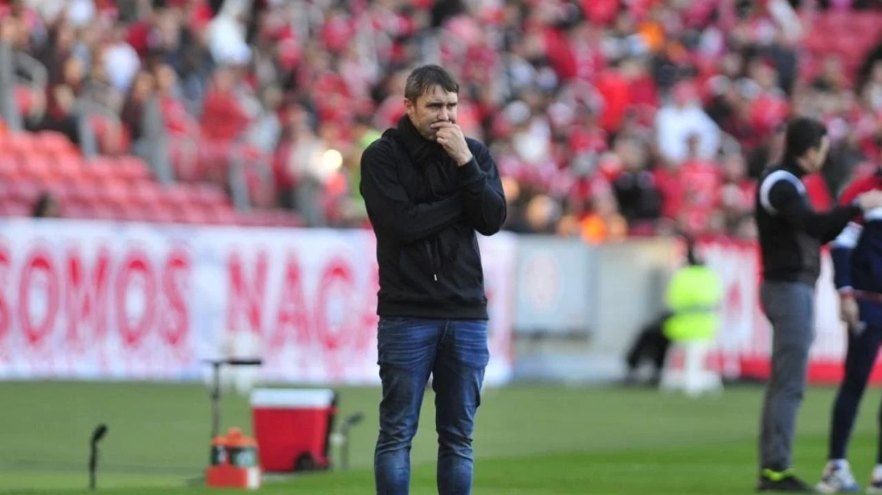 Internacional mantém má fase no Campeonato Brasileiro sob comando de Eduardo Coudet