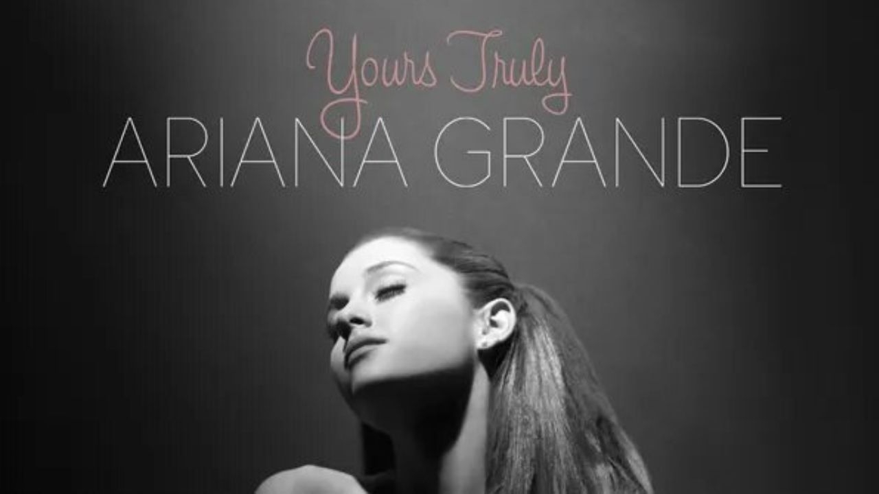 “Yours Truly”, de Ariana Grande, terá versão deluxe