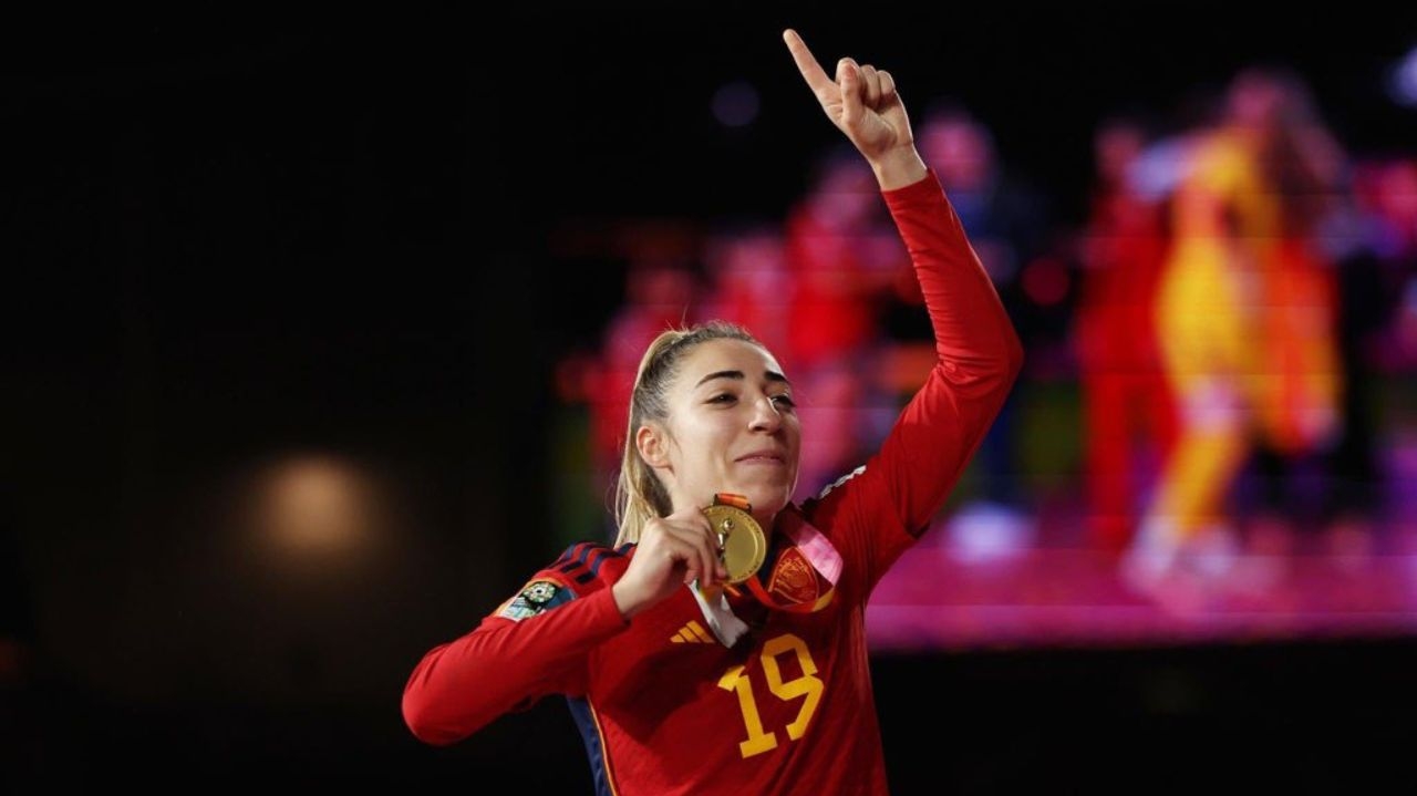 Falece o pai de Olga Carmona, autora do gol do título da Copa do Mundo