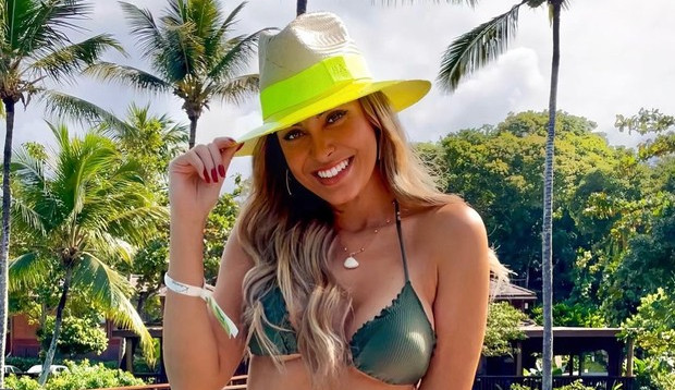 Ex-BBB Sarah Andrade mostra o resultado da cirugia