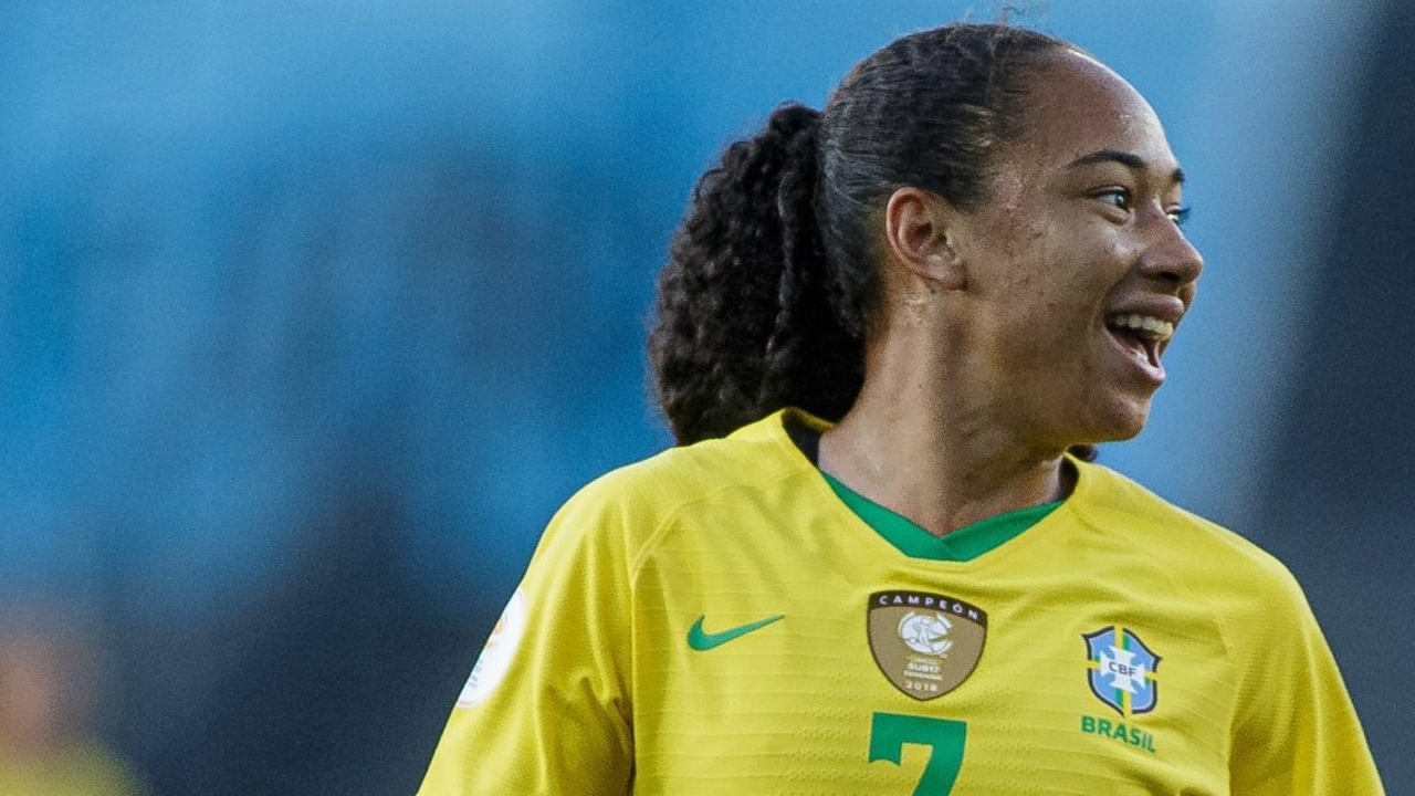 Aline Gomes expressa admiração por Marta em carta à seleção feminina