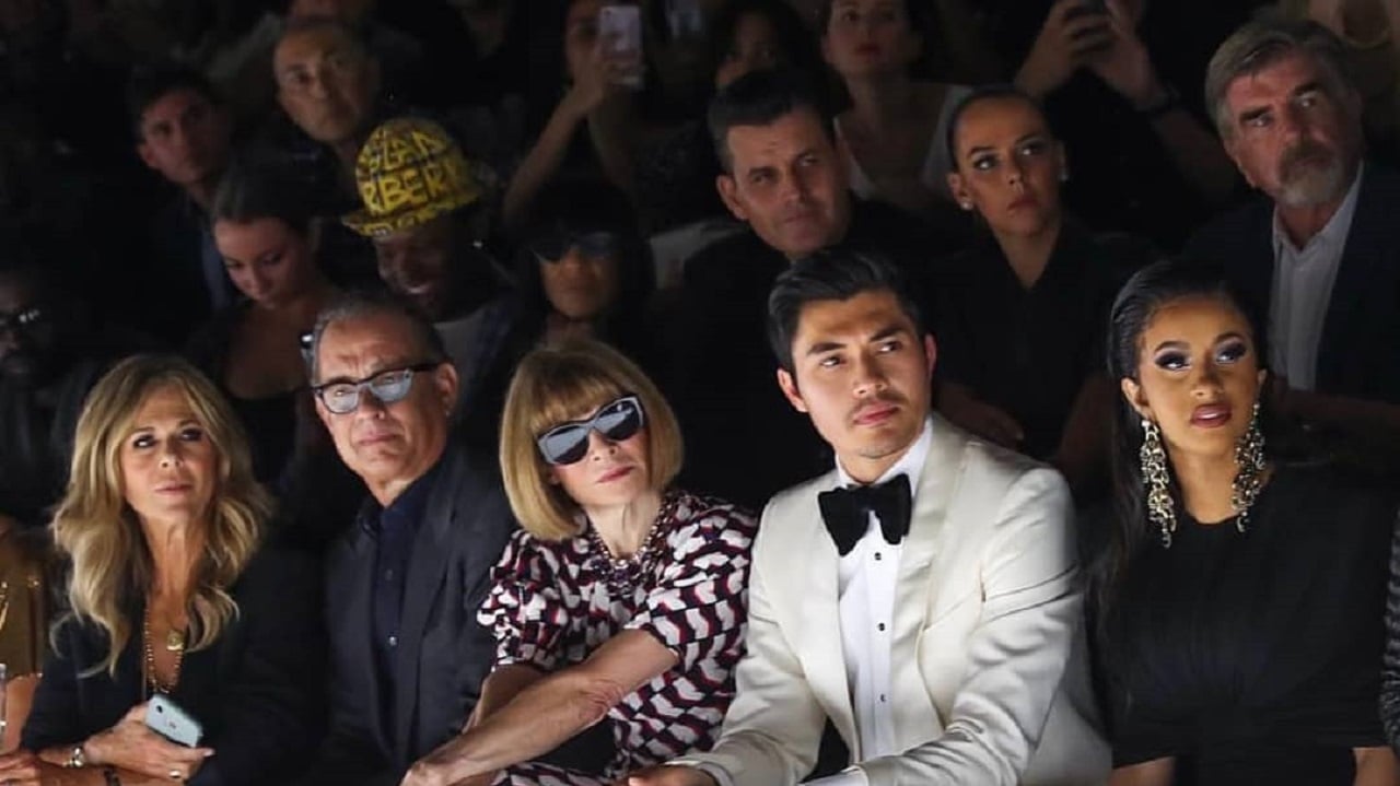 Capitais da moda divulgam calendário de fashion weeks para debut das coleções de verão 2024