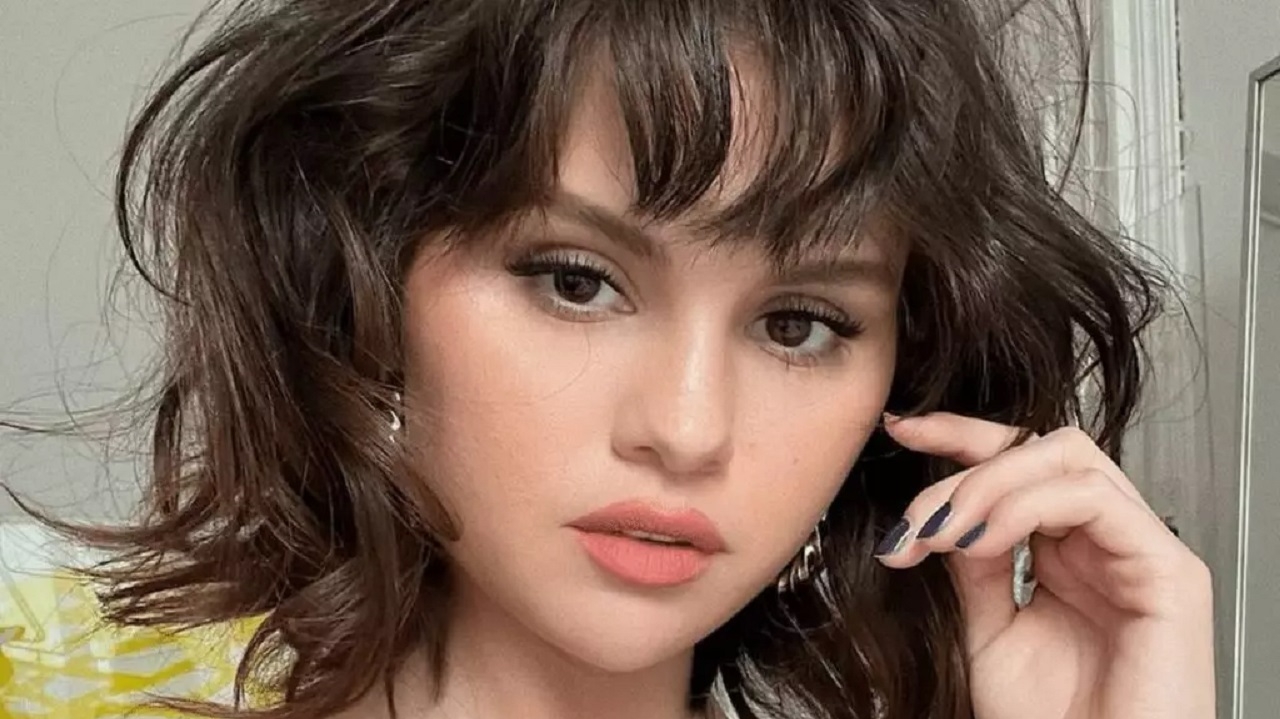 Selena Gomez libera teaser de “Single Soon”