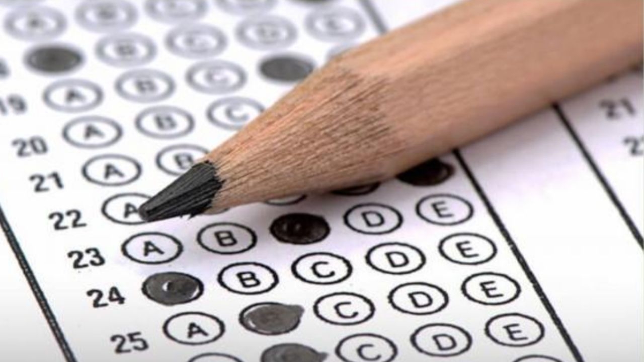 Reforma nos concursos públicos: governo planeja “Enem” com provas em 180 cidades, revela ministra