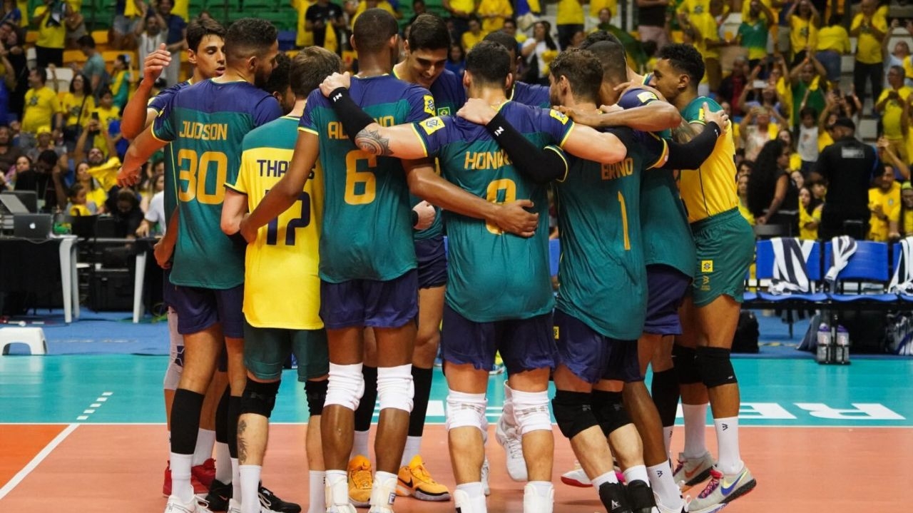 Brasil derrota Chile e segue invicto no Sul-Americano de vôlei masculino