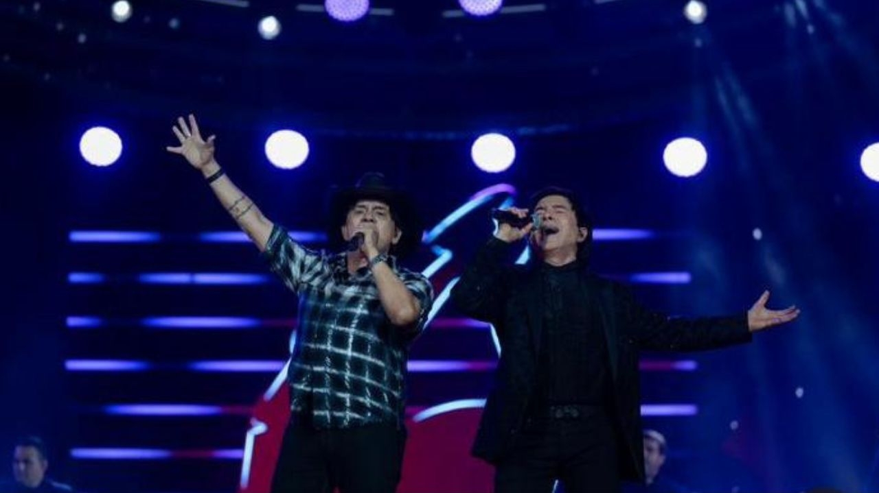 Chitãozinho & Xororó fazem show histórico na Festa do Peão de Barretos