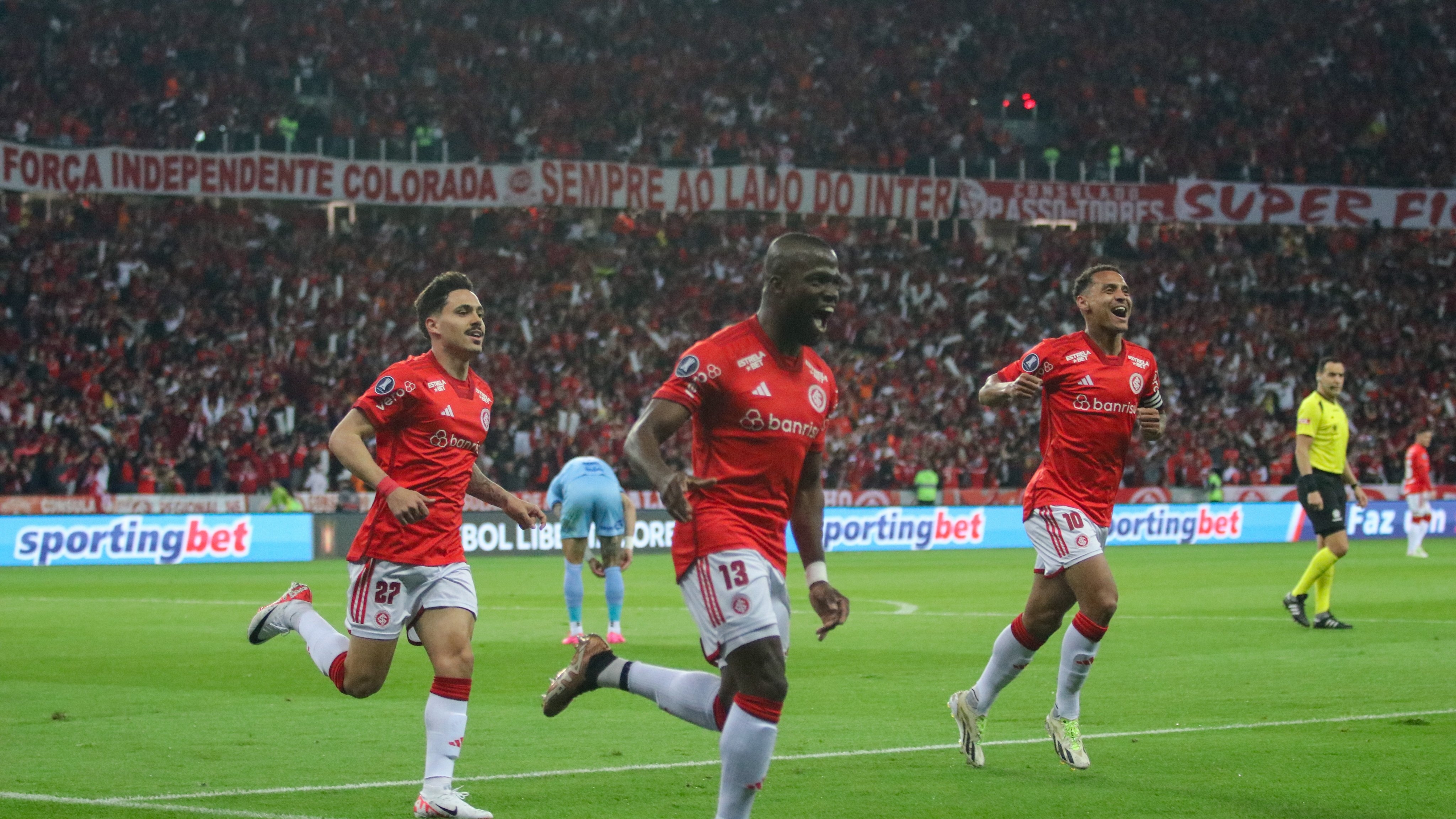 Inter vence Bolívar mais uma vez e garante vaga nas semis da Libertadores