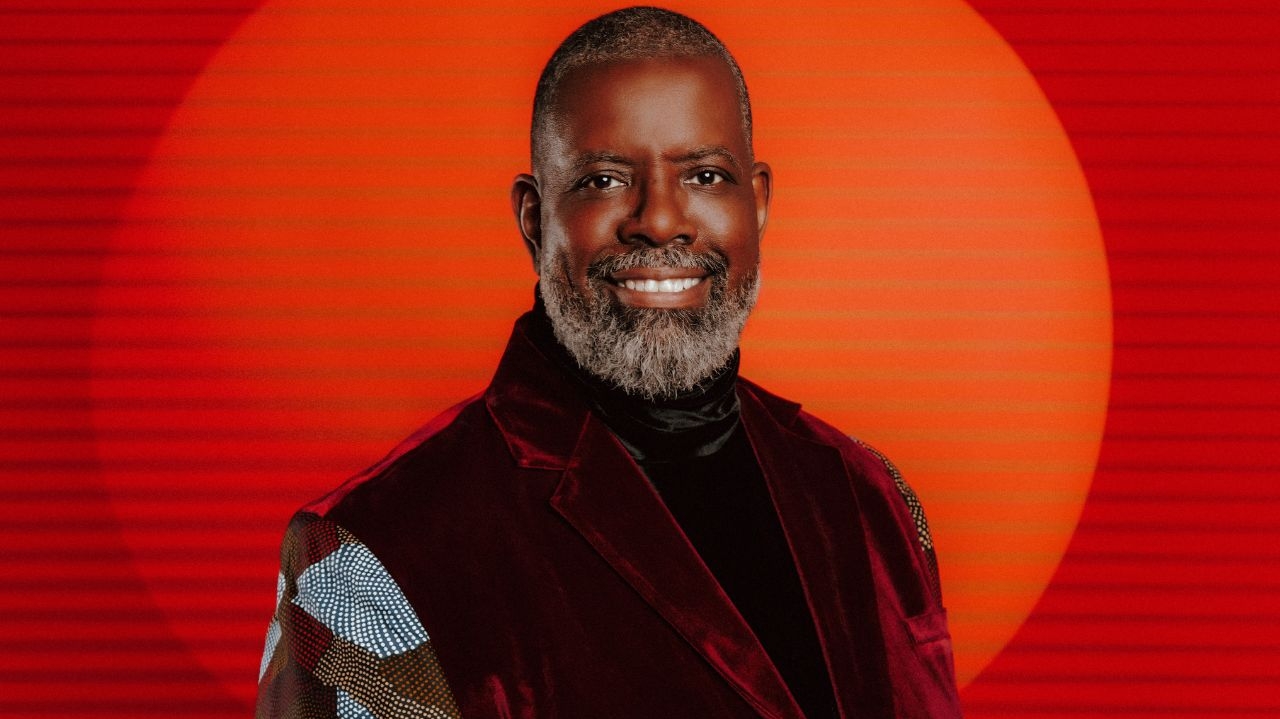 EXCLUSIVO: Péricles dá detalhes do novo álbum “Calendário”, clipe “Ainda Me Iludo” e carreira