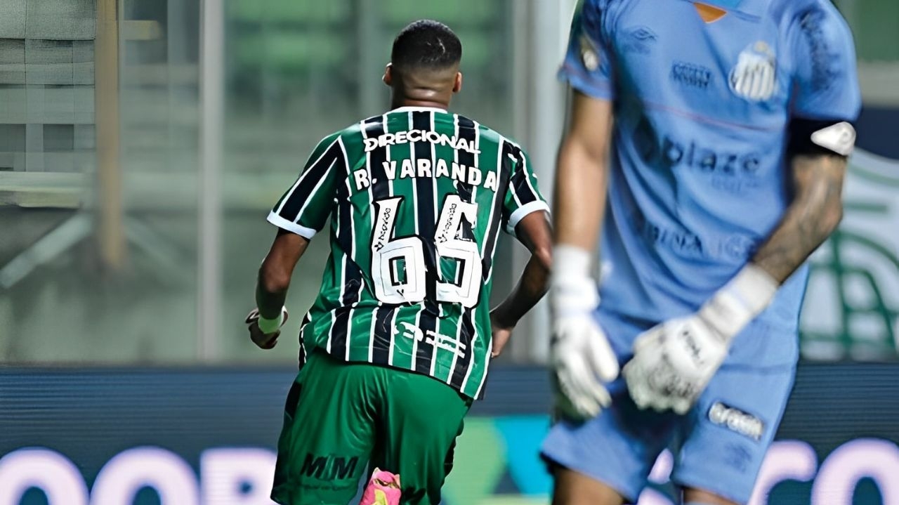 América Mineiro supera Santos e sai da lanterna do Brasileirão