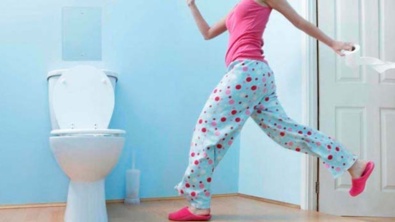 Descubra o que pode causar muitas idas ao banheiro durante a noite