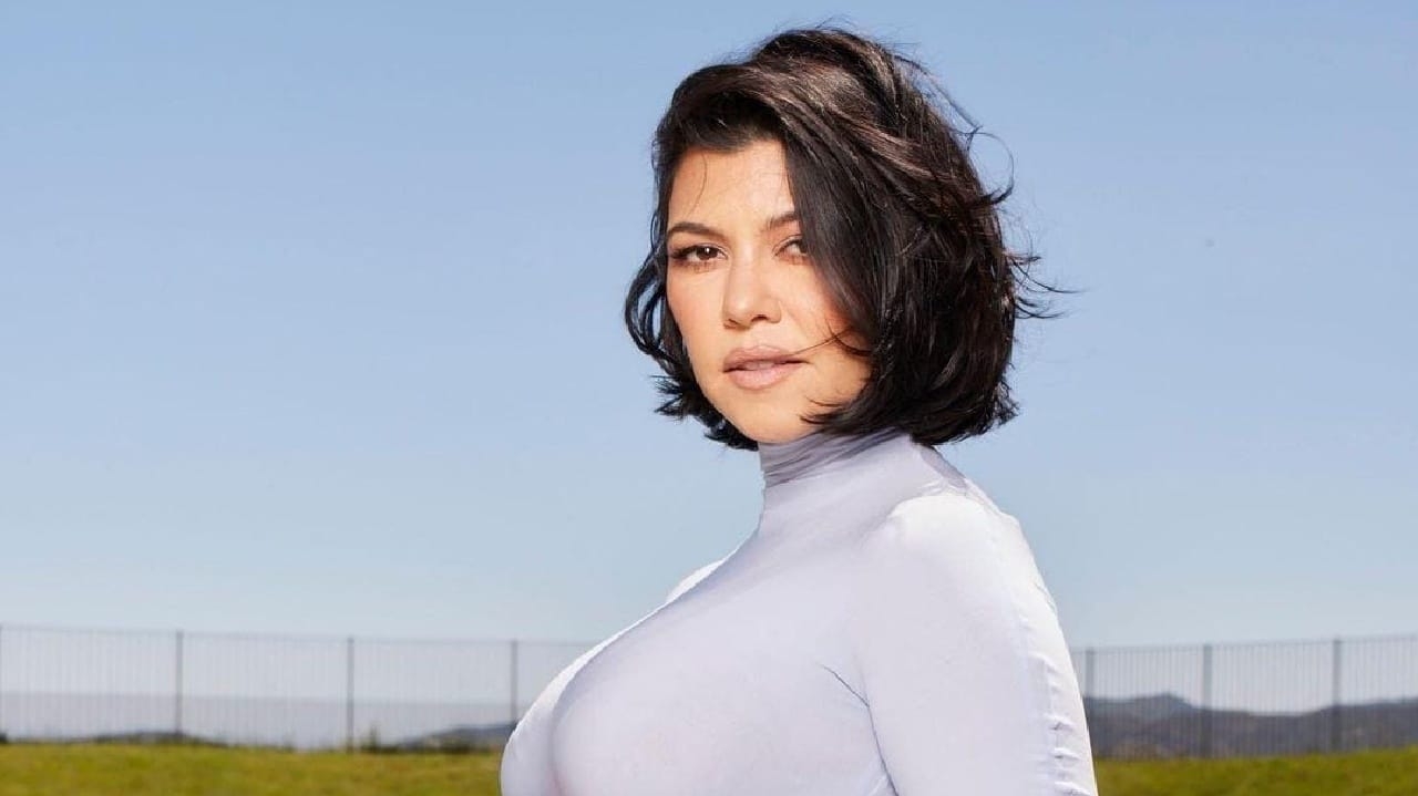 Grávida, Kourtney Kardashian revela ter se submetido a cirurgia de risco