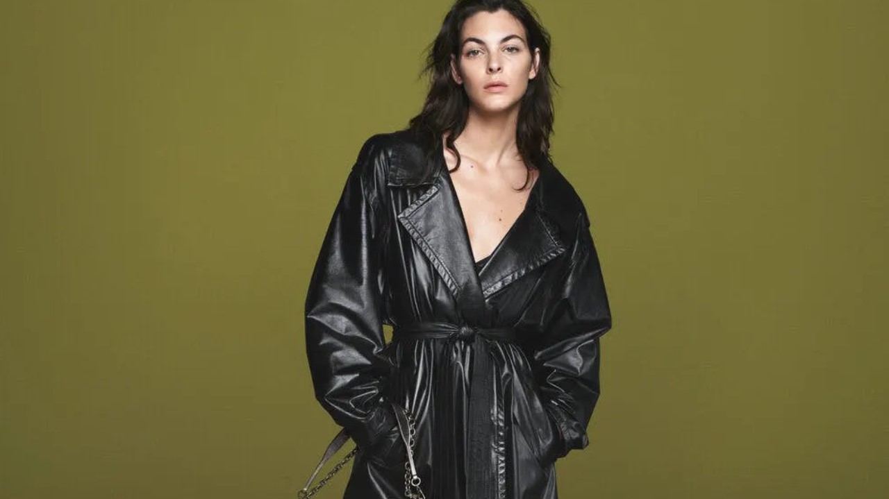 Gucci trabalha com Vittoria Ceretti para sua campanha de outono 2023