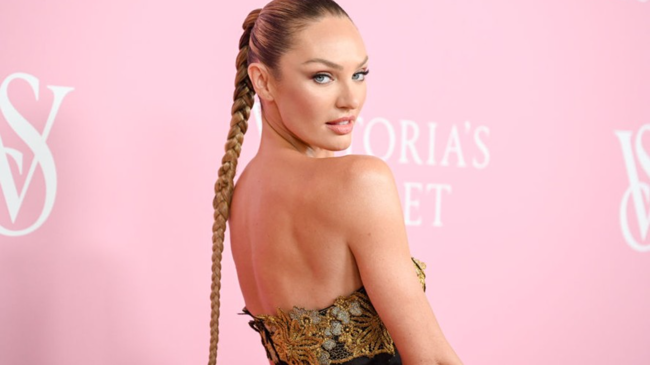 Candice Swanepoel aparece exuberante em evento da Victoriaʼs Secret