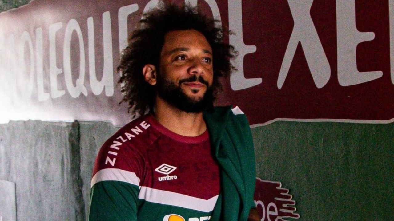 Marcelo marca golaço em treino no CT do Fluminense