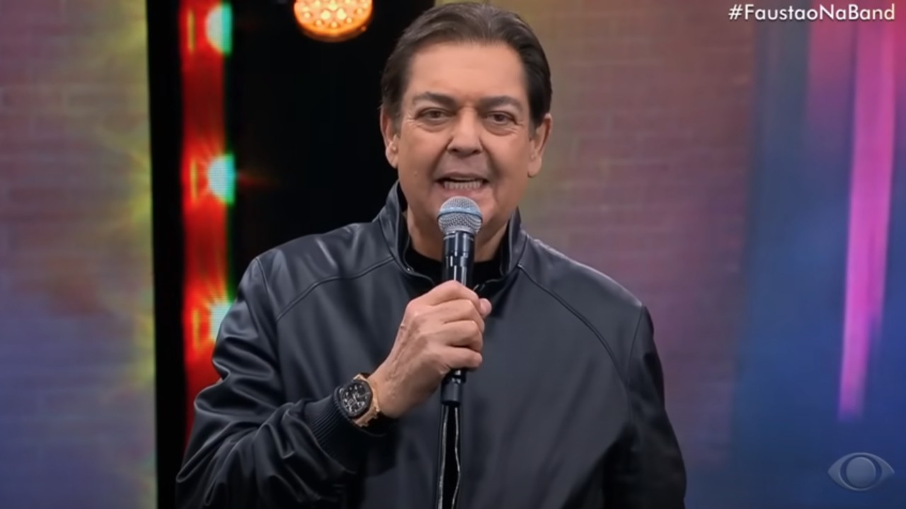Faustão reage bem à transplante de coração e é transferido do semi-intensivo