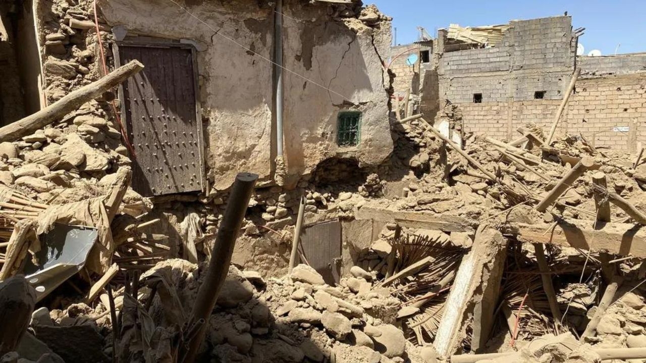 Terremoto deixa mais de mil mortos em Marrocos