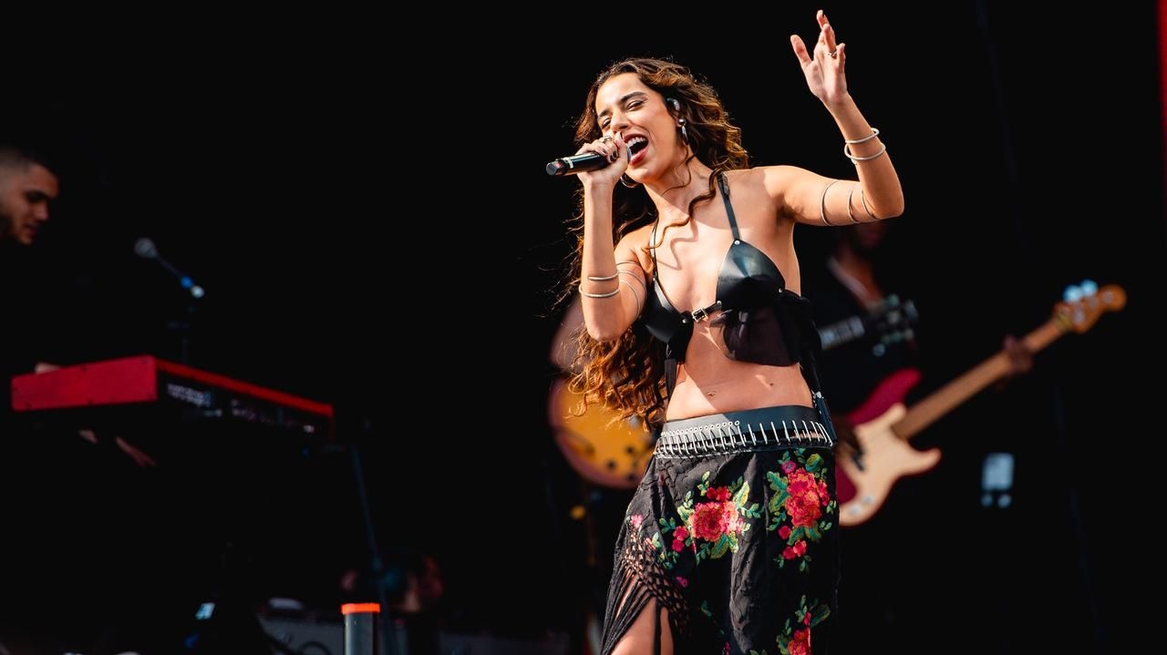 Marina Sena se pronuncia após críticas ao seu show no The Town