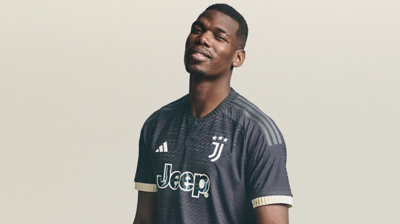 Pogba testa positivo em antidoping e pode ser suspenso por quatro anos