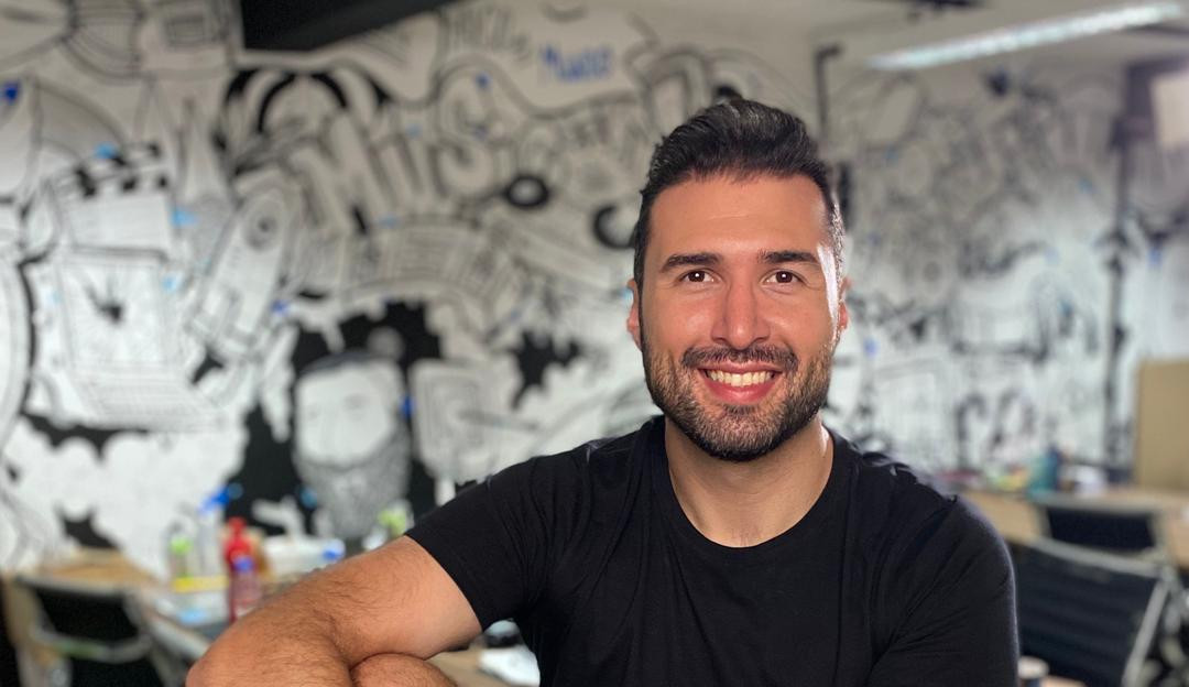 Saiba mais sobre a trajetória de sucesso do famoso influenciador Frederico Flores