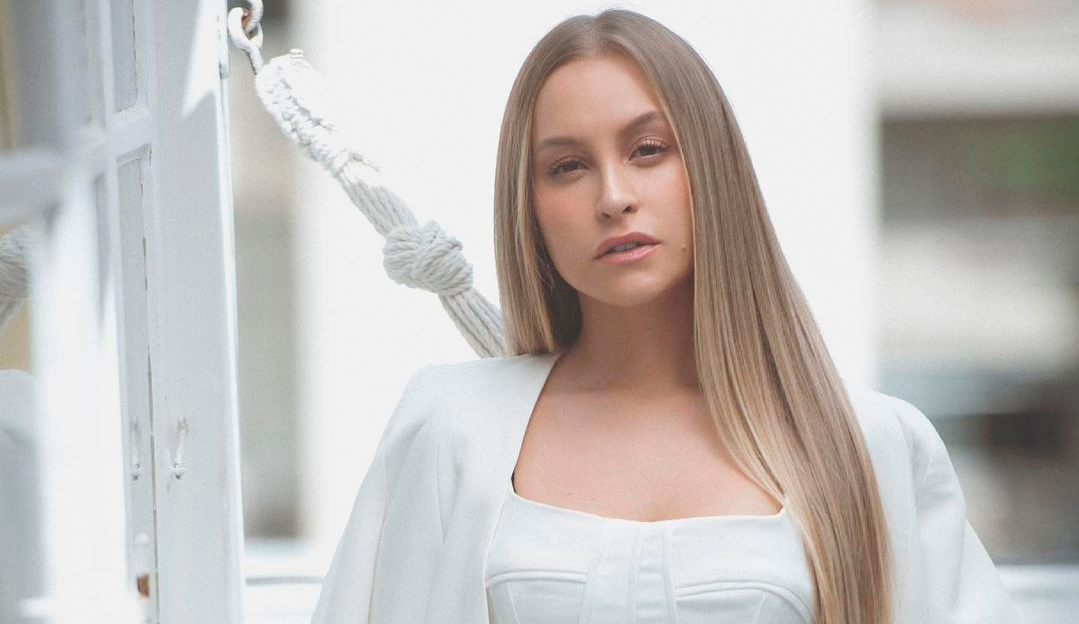 Carla Diaz fala sobre pressão que está recebendo  na web: “/Gente Abusiva e sem noção”/