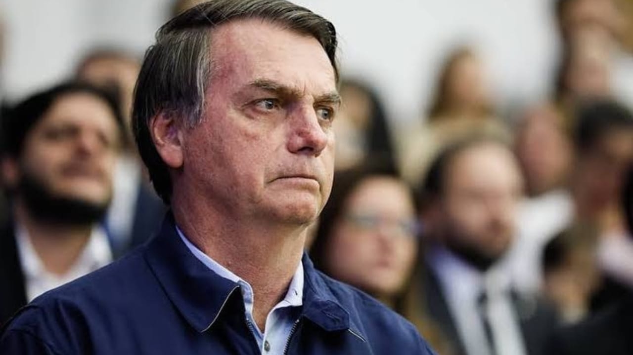 Deputados recuam em mudanças eleitorais que poderiam prolongar a inelegibilidade Bolsonaro