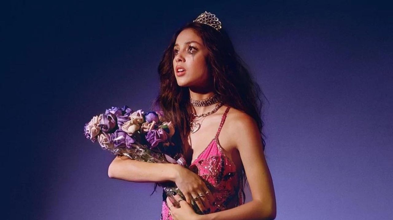 “GUTS”: novo álbum de Olivia Rodrigo quebra recorde de “SOUR”, ultrapassando as 300 mil cópias vendidas