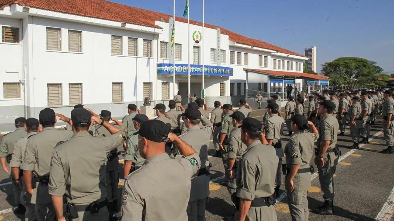 PMs de Goiás são presos em operação que investiga assassinatos em dois municípios
