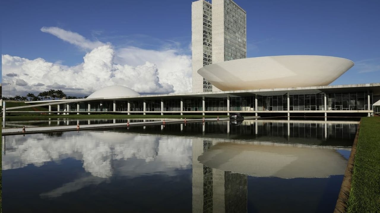 STF avalia aborto até 12ª semana; entenda as possíveis mudanças