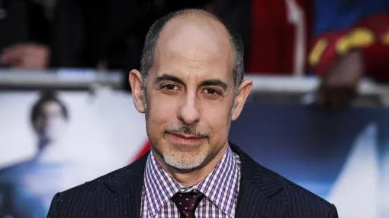 David Goyer afirma que sofria pressão da Warner para superar a Marvel